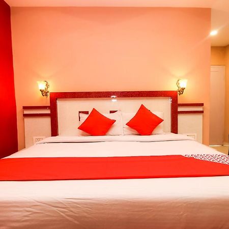 Oyo 10709 Hotel Sbt Visakhapatnam Extérieur photo